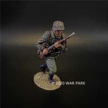 Das Reich SS Soldier Leading the Charge, Battle of Kursk--single figure #0