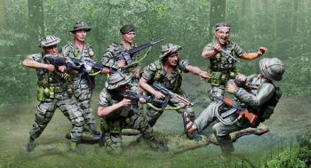 Vietnam LRRP Special Forces Full Seven Figure Set--seven Vietnam-era figures #0