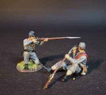 Two Infantrymen (kneeling firing, sitting ramming (grey)), 4th Virginia Regiment, First Brigade, The Army of the Shenandoah, The First Battle of Manassas, 1861, ACW 1861-1865--two figures #0