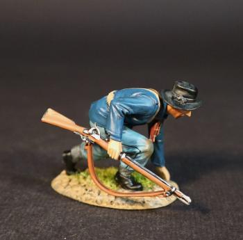 United States Mounted Infantry Advancing at a Crouch with rifle in right hand, The Battle of the Rosebud, 17th June 1876, The Black Hill Wars 1876-1877--single figure #0