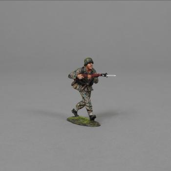 SS Trooper Charging with Rifle and Bayonet (Helmet)--single figure -- RETIRED -- LAST FOUR! #0