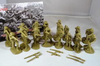 North Vietnamese Army (NVA) Soldiers (Khaki)--16 figures in 8 poses plus 6 weapons #0