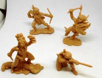 Commanche Indians--4 figures (plus a 5th dead figure molded to base) Tan #0