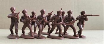 British Army Indian Infantry Attacking wearing Turbans--makes 9 Figures #0