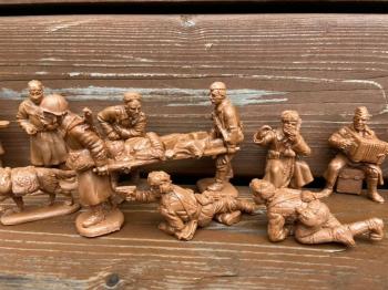 WWII Russian Hospital--12 figures in 12 poses--color varies--AWAITING RESTOCK. #0