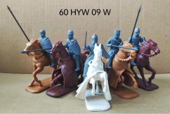Mounted Men-at-Arms in Chainmail Armor (Black Steel color) makes 5 figures. #0