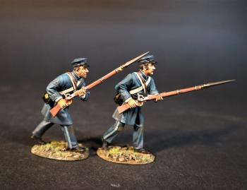 Two Infantry Advancing, Company E, The Emerald Guard, 33rd Virginia Regiment, The Army of the Shenandoah First Brigade, The First Battle of Manassas, 1861, ACW, 1861-1865--two figures #0