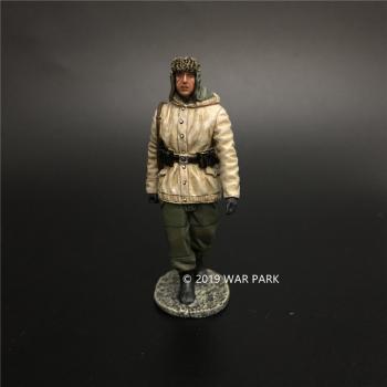 German Soldier is Marching with 98K A (green trousers), Battle of Kharkov--single figure #0