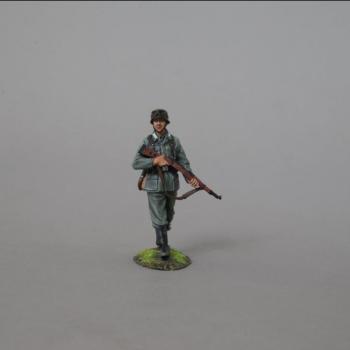 German Heer Soldier Marching with Rifle and Goggles Attached to Helmet--single figure--RETIRED--LAST ONE!! #47241