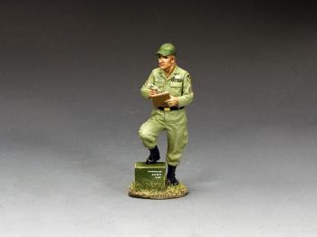 Maintenance Crew Chief--single Vietnam-era figure Maintenance Crew Chief--single Vietnam-era figure #47349