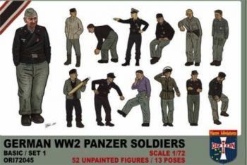 German WWII Panzer Soldiers (Basic Set 1)--1:72nd scale unpainted plastic figures #26952