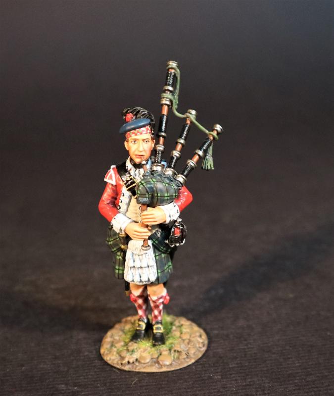 Piper, 1st Battalion, 71st Regiment of Foot, The British Army, The ...