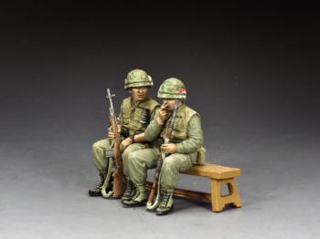 Sitting Rifle Team--two seated Vietnam-era USMC figures (bench not included) #2