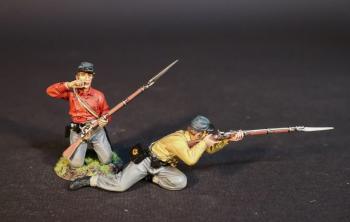Image of Two Infantrymen (kneeling biting cartridge (red shirt), kneeling prone firing (yellow shirt)), 4th Virginia Regiment, First Brigade, The Army of the Shenandoah, The First Battle of Manassas, 1861, ACW 1861-1865--two figures