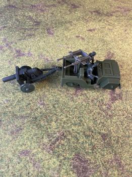 Jeep with plug holes for figures--1 Jeep with Anti-tank Gun and Flak Gun--RETIRED -- LAST FIVE! #7444