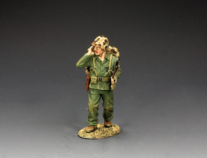 Shouting Marine Officer Single Figure With M Carbine And M Colt