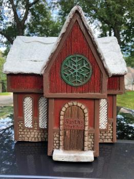 Santa’s Workshop--10" x 10" x 10"--includes detachable roof #0