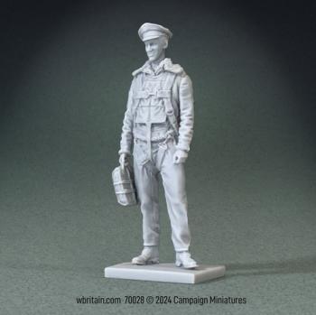 U.S.A.A.F Bomber Pilot, 1943-45 Kit--1/30 Scale Resin and Metal Kit; Unpainted, Unassembled #0