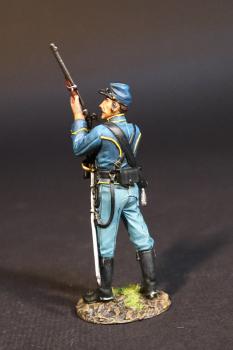 Image of Standing Ready Dismounted Trooper, U.S. Cavalry, The Army of the Potomac, The Battle of Brandy Station, June 9th, 1863, The American Civil War, 1861-1865--single figure