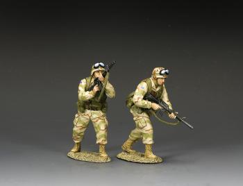 Image of Ranger Advance to Contact--two 1990s-era figures