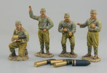 Image of Japanese Type 89 150 Artillery Crew--four figures, No Gun--RETIRED--LAST ONE!!