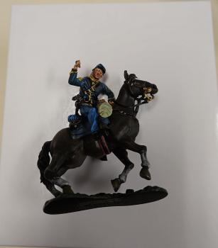 Image of Union Cavalry Slashing--single mounted figure with broken sword--DAMAGED--RETIRED--LAST ONE!!