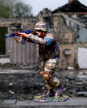 Ukrainian Warrior Firing--single figure advancing with automatic rifle #50182