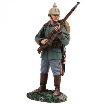 Image of WWI/German 12th Regiment Grenadier At the Ready, 1914, 2016 W. Britain Collectors Club Figure--single figure--COLLECTORS CLUB EXCLUSIVE FIGURE--ONE IN STOCK.