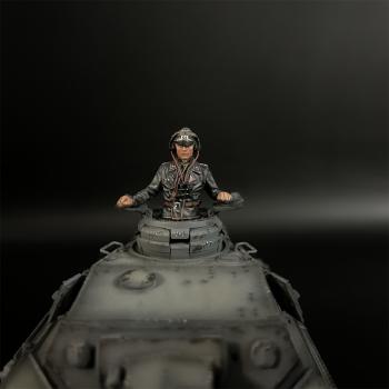 Wehrmacht Panzer Crew Top for Panzer IV--single figure--RETIRED--LAST ONE!! #50343