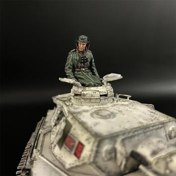 Winter Tank Crew A on Panzer IV--single figure #50348