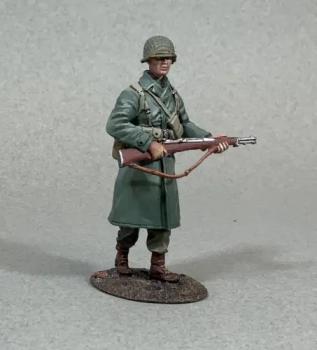 U.S. Infantry in Raincoat Walking, 1943-45--single figure #50491