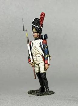 French Imperial Guard Standing Cradling Musket--single figure #50495