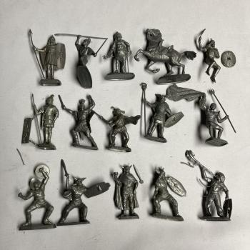 Cafe Storme Romans and Barbarians UNPAINTED Lot (15pc) made in Belgium - LOT 2 #50665