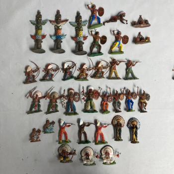 Britains Natives on Foot Lot 1 (34pc) (Hong Kong) Britains Natives on Foot Lot 1 (34pc) (Hong Kong) #50673