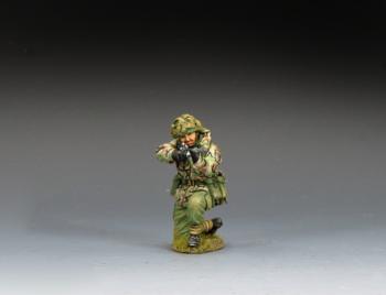 Kneeling Para with Sterling S.M.G.--single kneeling British paratrooper figure from the Falklands War Kneeling Para with Sterling S.M.G.--single kneeling British paratrooper figure from the Falklands War #51154
