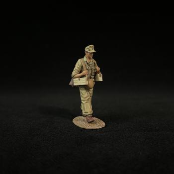Image of DAK The Ramcke Parachute Brigade Ammunition Supply Soldier, Deutsches Afrikakorps--single figure Image of DAK The Ramcke Parachute Brigade Ammunition Supply Soldier, Deutsches Afrikakorps--single figure