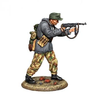Image of German Firing MP40, Battle of Konigsburg, Eastern Front, 1945--single figure