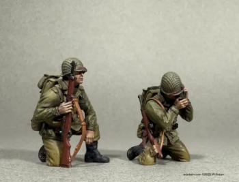 Image of "Reporting In", U.S. Infantrymen Kneeling, 1944-45--two kneeling figures