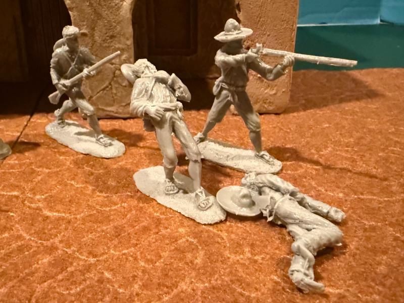 Mexican Militia Set #1--seven resin figures in seven poses--FIVE IN STOCK. #3 Mexican Militia Set #1--seven resin figures in seven poses--FIVE IN STOCK. #3