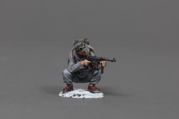 Image of Squatting with MP40, 6th SS Gebirgsjager--single figure (winter) #51934