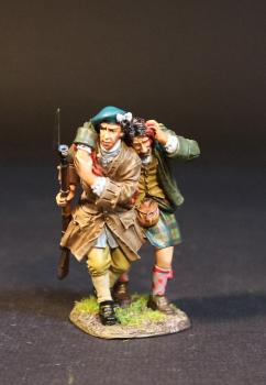 Image of Jacobite Wounded Fleeing, The Jacobite Army, The Battle of Culloden, 16th April 1745, The Jacobite Rebellion, 1745--two figures on single base (figure in tan supporting figure in green tartan and kilt) #52064