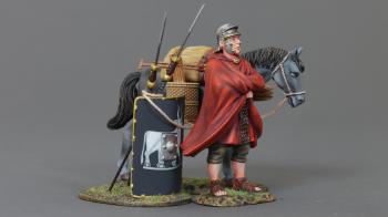 Image of Roman Legionnaire with Pony and Shield with Two Pilum--single cloaked figure, pony figure, and 9th Legion black shield with two leaning pilum #52165
