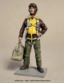 U.S.A.A.F. Heavy Bomber Crewman Standing Wearing B-6 Flying Helmet and Goggles, 1943-45--single standing figure #52277
