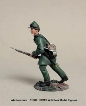 Image of 1st U.S. Berdan's Sharpshooter, Standing Firing, No.1--single advancing ACW figure #52290