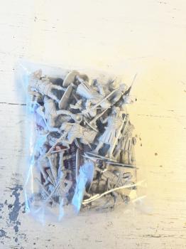 ACCURATE Miniatures - American Revolution Milita Soldiers Color Grey - 20 PCS 2 Avaliable   #52775