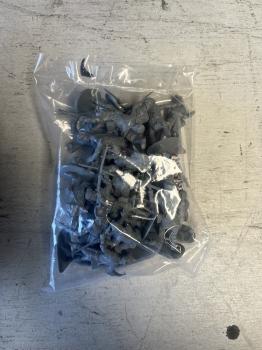 ACCURATE Miniatures - American Revolution Militia Soldiers Color Grey - 20 PCS 1 Avaliable   #52778
