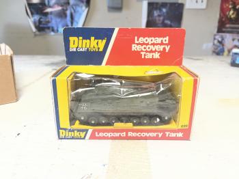 Dinky Toys Leopard Recovery Tank 699 --Original Box--RETIRED--ONE Avaliable  #52820