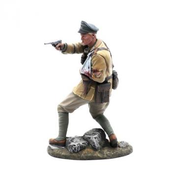 Image of Das Deutsche Afrika Korps Officer Firing Luger, North Afrika, 1941-1943--single figure with left arm in bloody sling. #52889