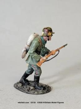 German Sturmtruppen Advancing, No.1, 1916-18, WWI--single figure #52931
