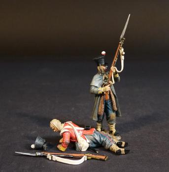 Image of Two Infantrymen (#4, #17), The 44th (East Essex) Regiment of Foot, The Last Stand at Gandamak, 1842--two figures (in cape standing, gun at the ready; crawling, bandaged head), gun, hat #53405
